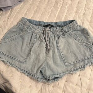 Vici denim shorts